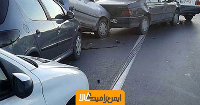 تصادف 16 خودرو در اتوبان بابایی تهران