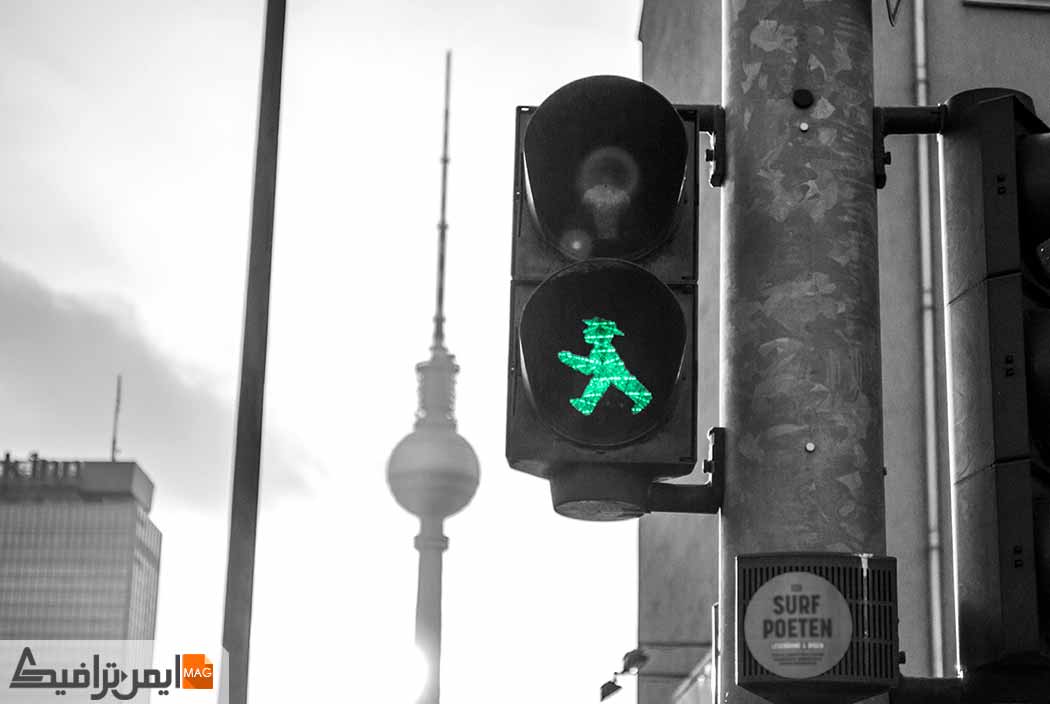 چراغ راهنمایی عابر پیاده در آلمان