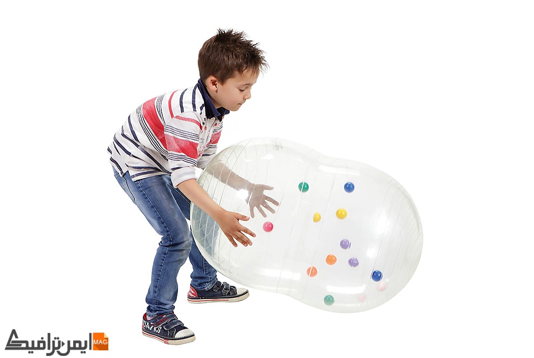 توپ بازی کودک اوتیسمی
